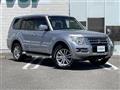 2016 Mitsubishi Pajero
