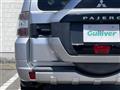 2016 Mitsubishi Pajero