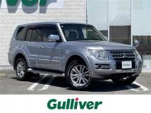 2016 Mitsubishi Pajero