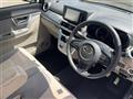 2017 Daihatsu Cast