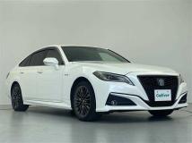 2020 Toyota Crown Hybrid
