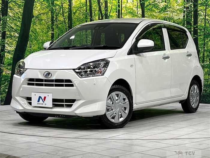 2018 Daihatsu Mira Es