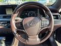 2019 Lexus ES