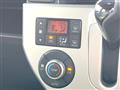 2016 Daihatsu WAKE