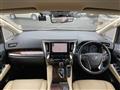 2021 Toyota Alphard Hybrid