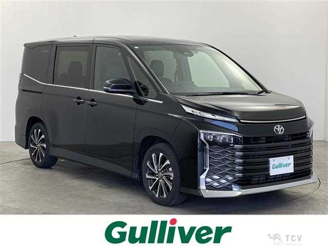 2023 Toyota Voxy
