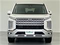 2019 Mitsubishi Delica D5