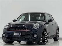 2020 BMW MINI