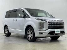 2024 Mitsubishi Delica D5