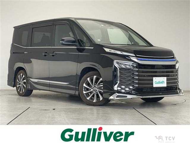 2023 Toyota Voxy