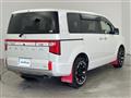 2021 Mitsubishi Delica D5