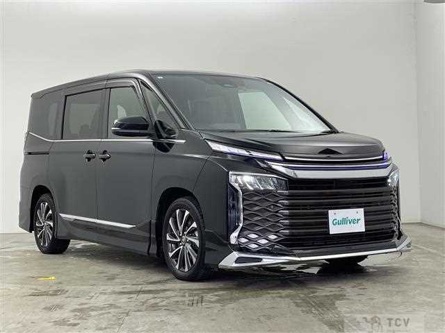 2023 Toyota Voxy