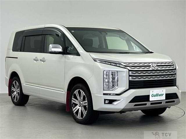 2020 Mitsubishi Delica D5