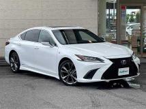 2019 Lexus ES