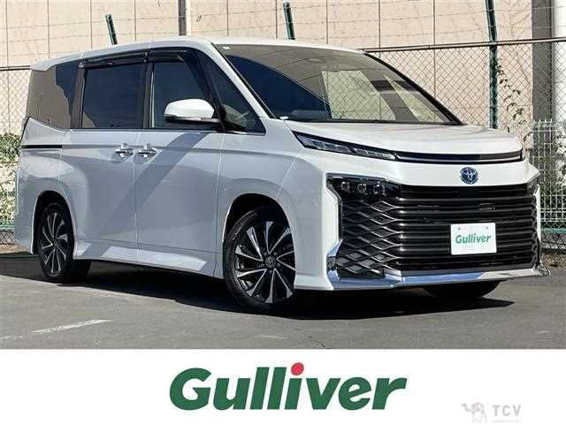 2023 Toyota Voxy