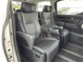 2022 Toyota Alphard Hybrid