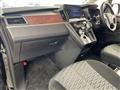 2022 Mitsubishi Delica D5
