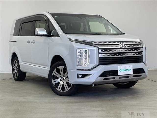 2022 Mitsubishi Delica D5