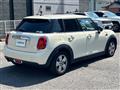 2017 BMW MINI