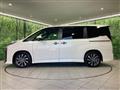 2025 Toyota Voxy