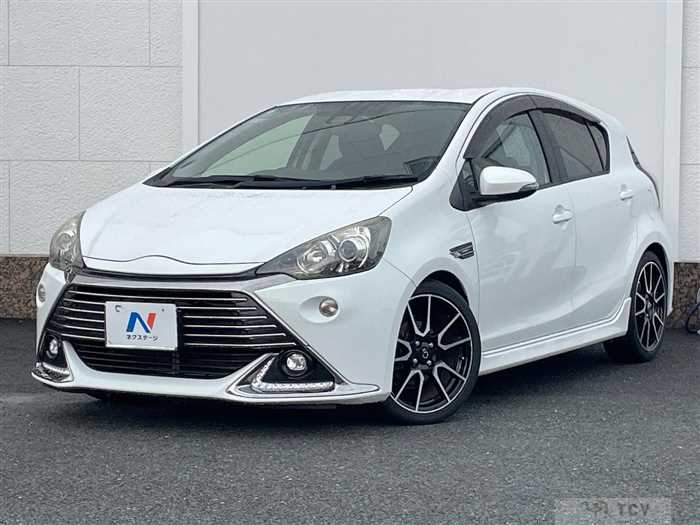 2016 Toyota AQUA