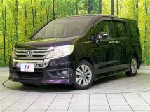 2013 Honda Step WGN