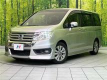 2014 Honda Step WGN