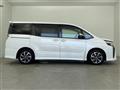 2017 Toyota Voxy