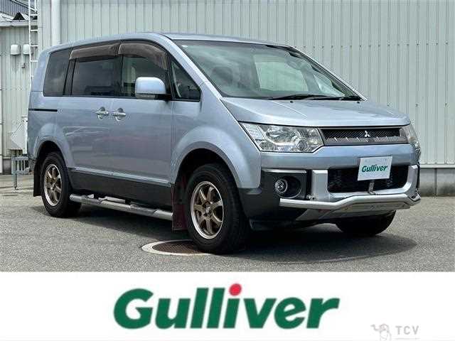 2017 Mitsubishi Delica D5