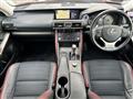 2017 Lexus IS