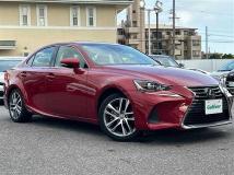 2017 Lexus IS