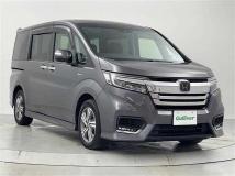 2017 Honda Step WGN