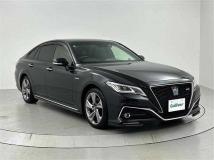 2018 Toyota Crown Hybrid