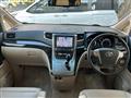 2013 Toyota Alphard