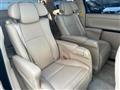 2013 Toyota Alphard