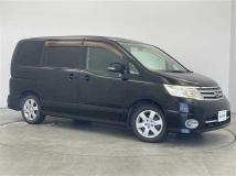 2010 Nissan Serena