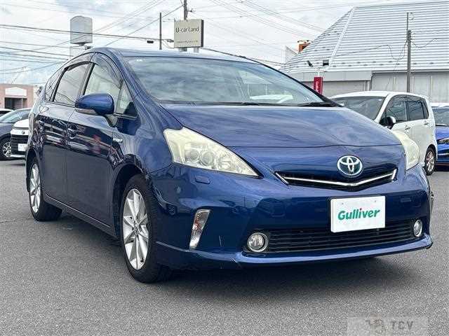 2012 Toyota PRIUS α