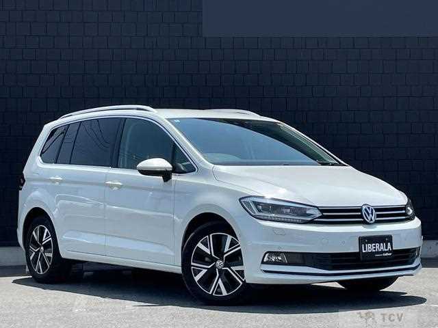 2020 Volkswagen Golf Touran