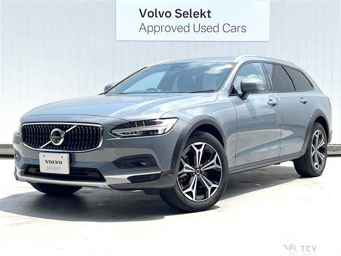 2022 Volvo V90