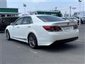 2015 Toyota Crown Hybrid