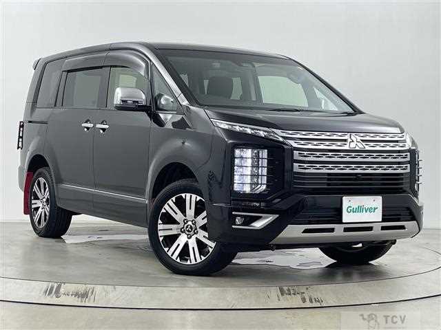 2022 Mitsubishi Delica D5