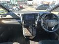 2022 Toyota Vellfire