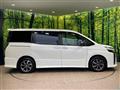 2021 Toyota Voxy