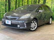 2013 Toyota PRIUS α