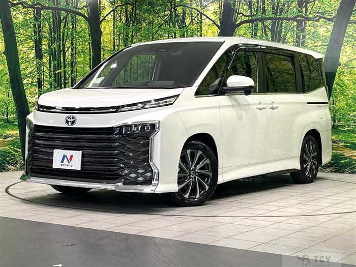 2025 Toyota Voxy