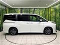 2025 Toyota Voxy