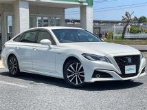 2018 Toyota Crown Hybrid