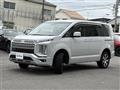 2022 Mitsubishi Delica D5