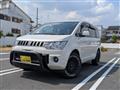 2015 Mitsubishi Delica D5