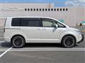 2015 Mitsubishi Delica D5